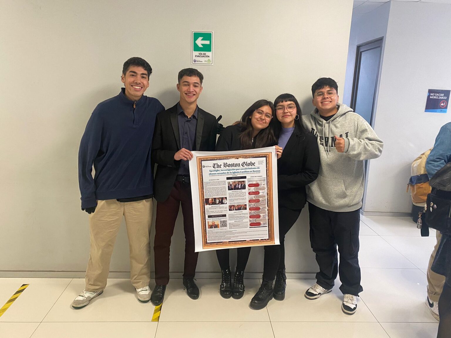 Inspirador de la película Spotlight compartió con alumnos de primer año