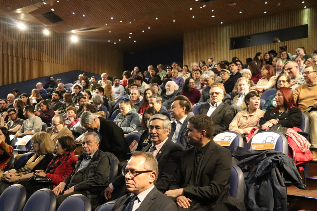 20 días en Mariúpol