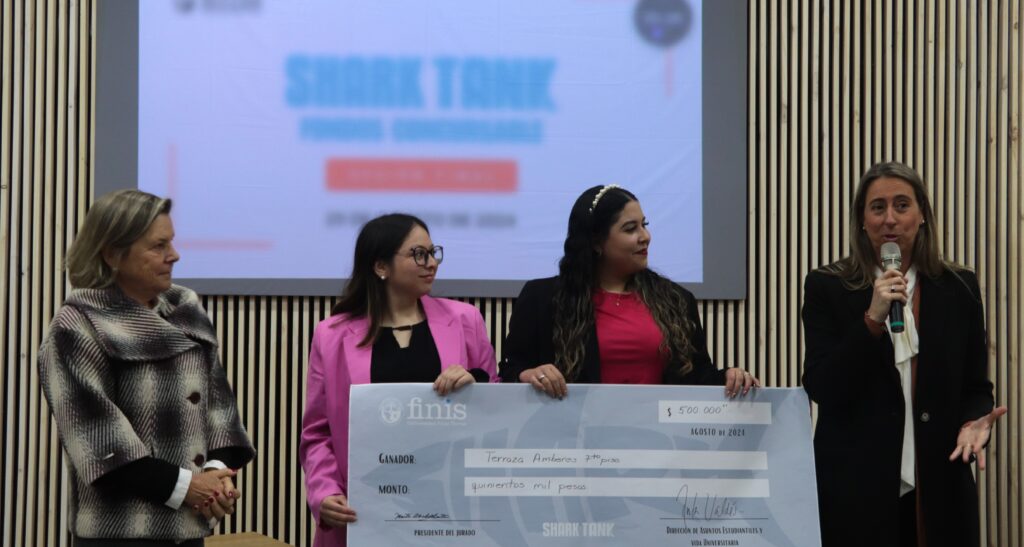 Premiadas del Shark Tank en la Universidad Finis Terrae