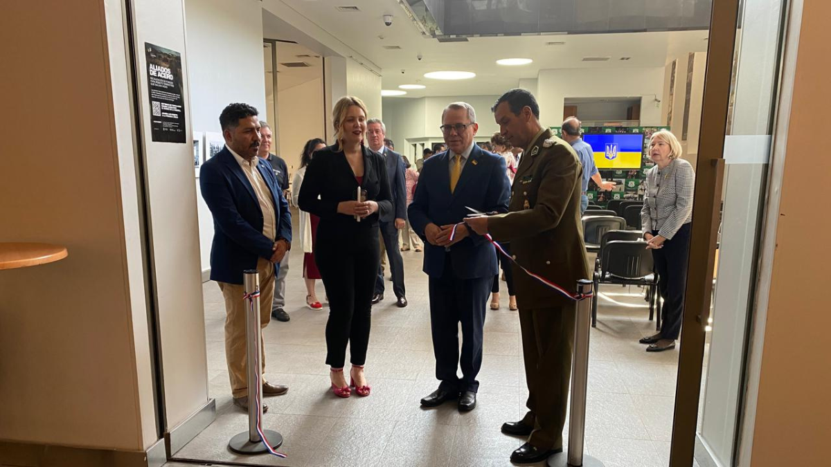 “Buscamos recordar el sufrimiento del pueblo ucraniano en la Segunda Guerra Mundial»